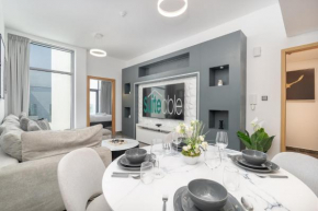 Modern Comfort in a Spacious Apartment - Suiteable